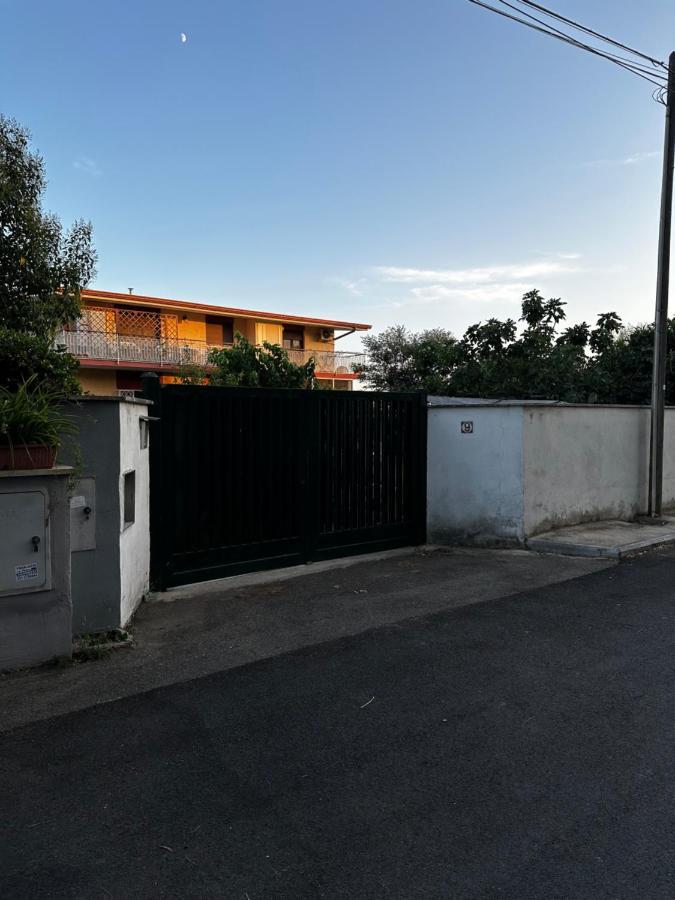 Fiumicino Airport 3 Giade Apartman Focene Kültér fotó