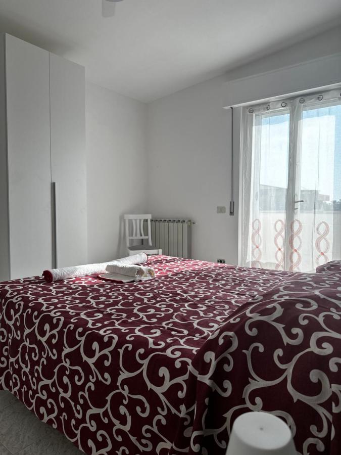 Fiumicino Airport 3 Giade Apartman Focene Kültér fotó