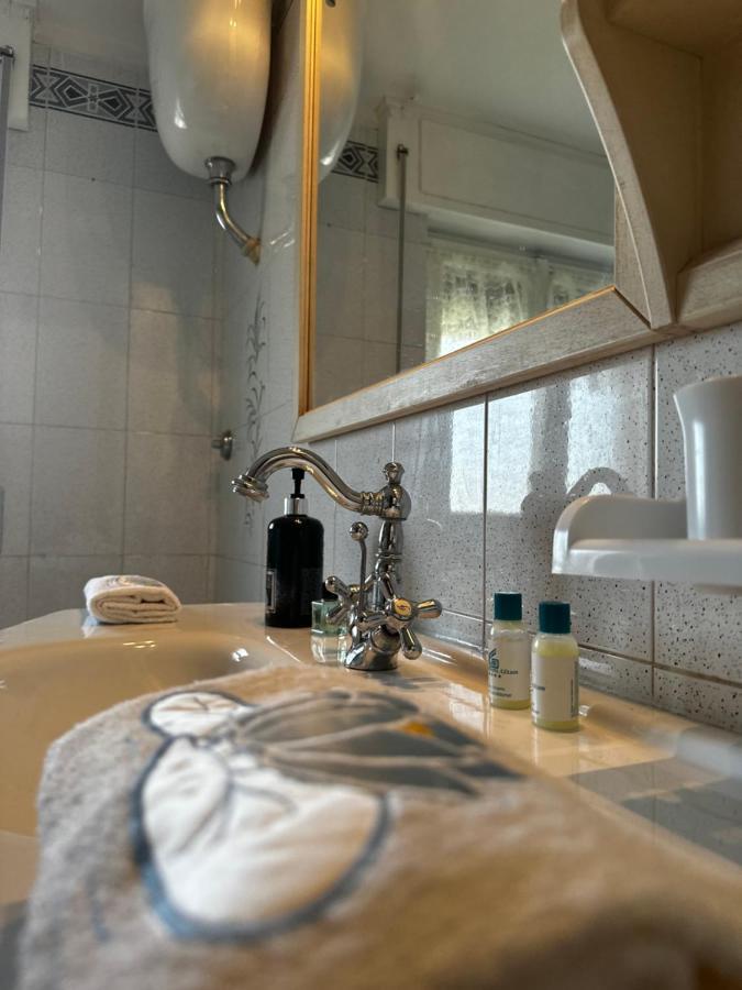 Fiumicino Airport 3 Giade Apartman Focene Kültér fotó